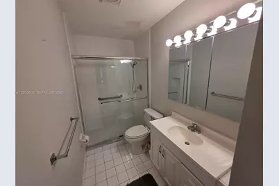 1520 McKinley St #105E, Hollywood, FL 33020 - Photo 14