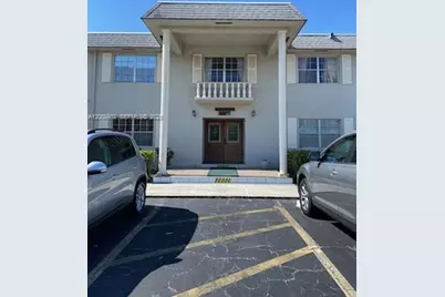 1520 McKinley St #105E, Hollywood, FL 33020 - Photo 2