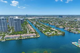 460 Holiday Dr, Hallandale Beach, FL 33009 - Photo 16