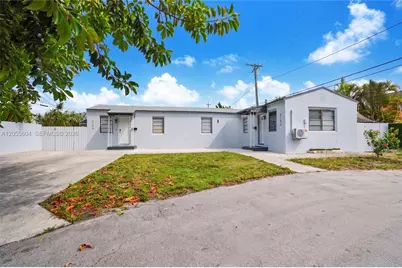 2140 Monroe Ter, Hollywood, FL 33020 - Photo 1