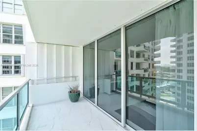 5151 Collins Ave #1027, Miami Beach, FL 33140 - Photo 20
