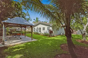 11633 SW 102nd Ct, Miami, FL 33176 - Photo 38