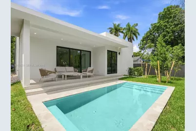 1621 SW 11th Ter, Miami, FL 33135 - Photo 8
