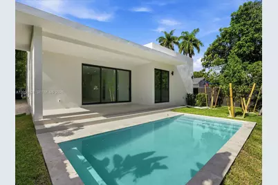1621 SW 11th Ter, Miami, FL 33135 - Photo 8