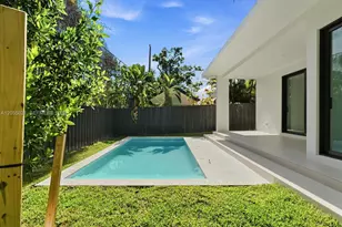 1621 SW 11th Terrace, Miami, FL 33135 - Photo 12