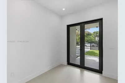 1621 SW 11th Ter, Miami, FL 33135 - Photo 22