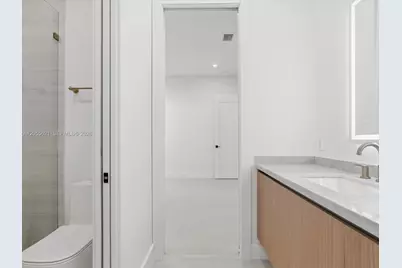 1621 SW 11th Ter, Miami, FL 33135 - Photo 56