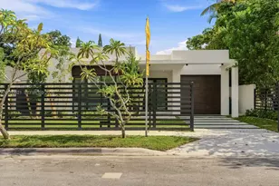 1621 SW 11th Terrace, Miami, FL 33135 - Photo 2