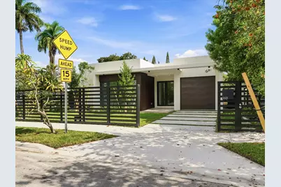 1621 SW 11th Ter, Miami, FL 33135 - Photo 4