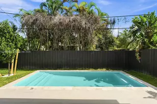 1621 SW 11th Terrace, Miami, FL 33135 - Photo 10