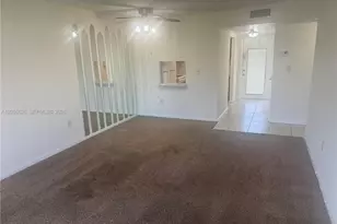 8135 Sunrise Lakes Blvd, Sunrise, FL 33322 - Photo 10