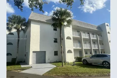 8135 Sunrise Lakes Blvd #309, Sunrise, FL 33322 - Photo 1