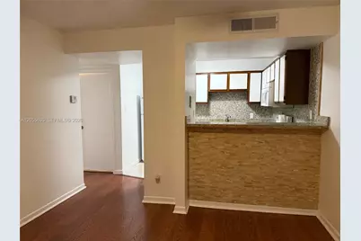 15290 SW 106th Ln #323, Miami, FL 33196 - Photo 6