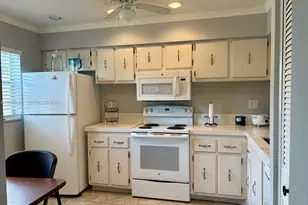 8810 W McNab Rd, Tamarac, FL 33321 - Photo 12