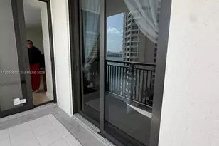 540 Brickell Key Dr, Miami, FL 33131 - Photo 6