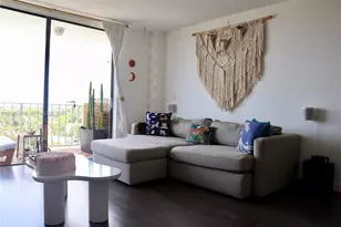 2350 NE 135th St, North Miami, FL 33181 - Photo 2