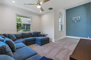 2499 Princeton Ct, Weston, FL 33327 - Photo 22