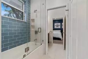2499 Princeton Ct, Weston, FL 33327 - Photo 20