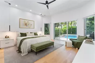 2499 Princeton Ct, Weston, FL 33327 - Photo 8