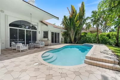 2499 Princeton Ct, Weston, FL 33327 - Photo 38