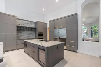 2499 Princeton Ct, Weston, FL 33327 - Photo 12