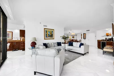 3000 Island Blvd #505, Aventura, FL 33160 - Photo 8