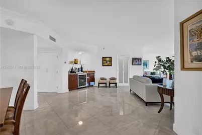 3000 Island Blvd #505, Aventura, FL 33160 - Photo 10