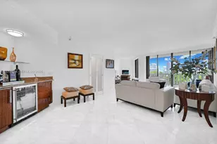 3000 Island Blvd, Aventura, FL 33160 - Photo 14