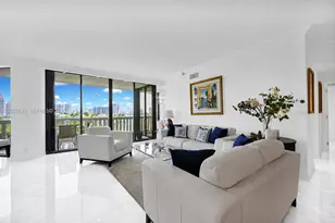 3000 Island Blvd, Aventura, FL 33160 - Photo 12