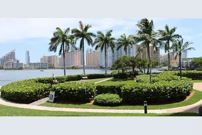 3000 Island Blvd #505, Aventura, FL 33160 - Photo 102