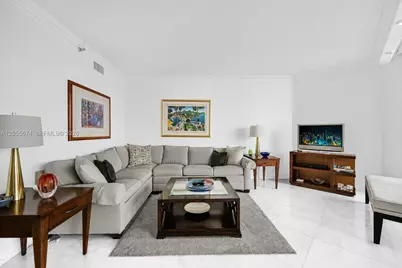 3000 Island Blvd #505, Aventura, FL 33160 - Photo 10