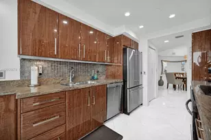 3000 Island Blvd, Aventura, FL 33160 - Photo 30