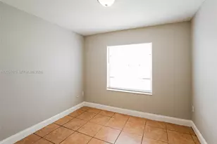 10352 SW 208th Ln, Cutler Bay, FL 33189 - Photo 14
