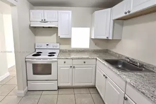 4334 NW 9th Ave, Deerfield Beach, FL 33064 - Photo 4