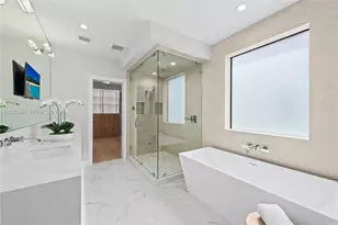 1418 NE 6th St, Fort Lauderdale, FL 33304 - Photo 54