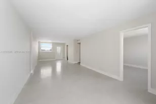 14165 SW 87th St, Miami, FL 33183 - Photo 2