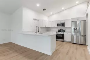 8688 Via Ancho Rd, Boca Raton, FL 33433 - Photo 6