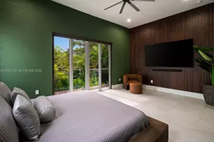 3073 Carter St, Miami, FL 33133 - Photo 10
