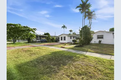 16621 SW 102nd Ave, Miami, FL 33157 - Photo 4