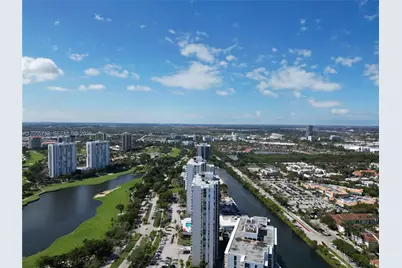 3625 N Country Club Dr #2409, Aventura, FL 33180 - Photo 4