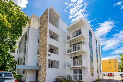 836 SW 1st St #102, Miami, FL 33130 - Photo 10