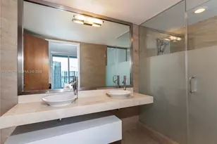 92 SW 3rd St, Miami, FL 33130 - Photo 8