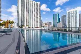 92 SW 3rd St, Miami, FL 33130 - Photo 18
