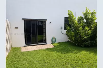 11858 SW 246th Ln, Homestead, FL 33032 - Photo 10