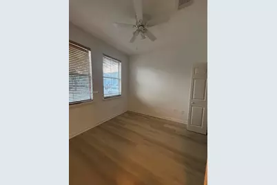 5420 NW 107th Ave #301, Doral, FL 33178 - Photo 2