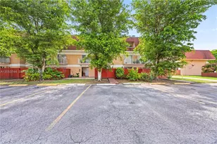 260 NW 107th Ave, Miami, FL 33172 - Photo 20