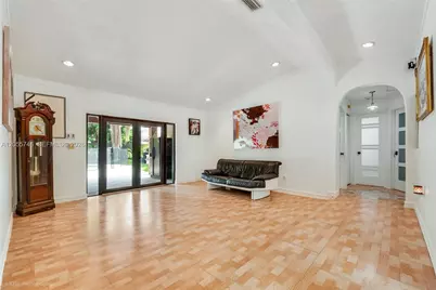 [Address not provided], Palmetto Bay, FL 33157 - Photo 4
