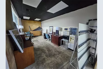 777 NW 72nd Ave #2132, Miami, FL 33126 - Photo 6