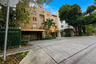 2630 SW 28th St, Miami, FL 33133 - Photo 2