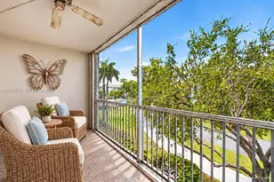 12500 SW 5th Ct, Pembroke Pines, FL 33027 - Photo 4